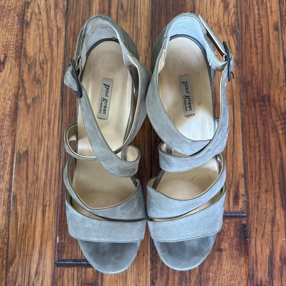 Paul Green Taylor Olive Sandal 3.5 inch Heel, size 9 US